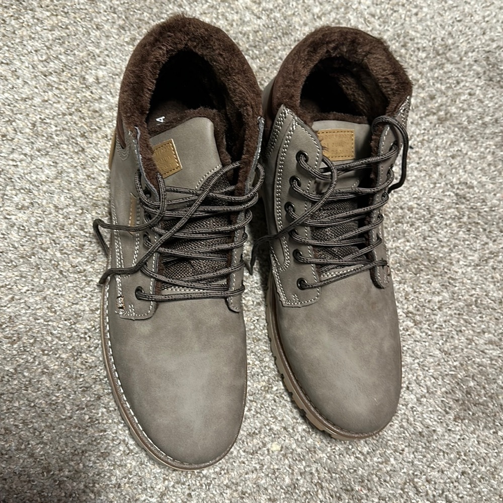 Men’s Hiking Boots
